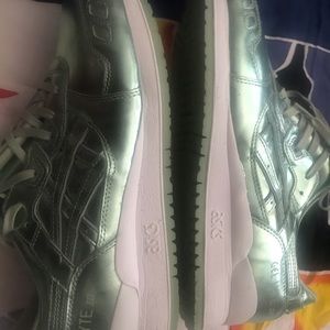 ASIC Gel Sneakers, super comfortable. W/ 11